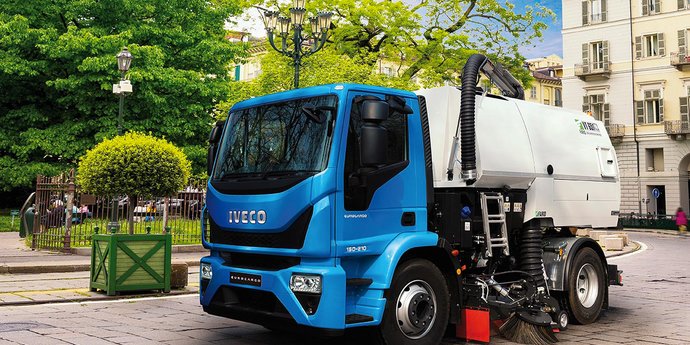 Der IVECO Eurocargo als Straßenkehrmaschine für Kommunen